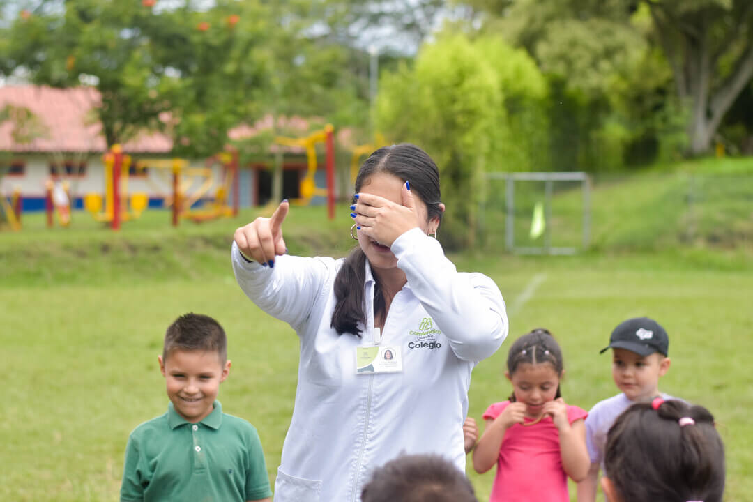 colegio comfenalco quindio