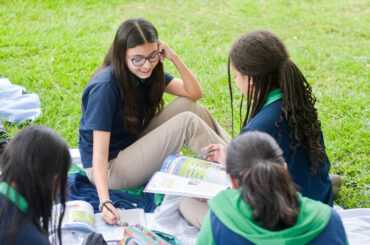 lectura en el colegio comfenalco quindio