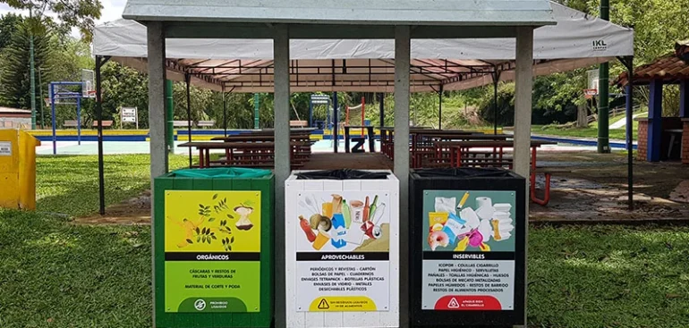 recipientes-gestion-basura-cero-comfenalco