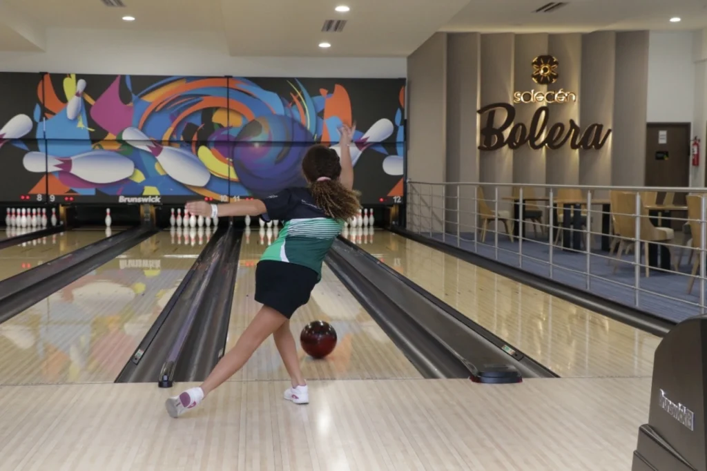 torneo de bolos en bolera soleden